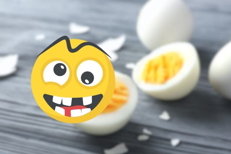Come sgusciare un uovo sodo senza impazzire: trucchi e metodi di cottura